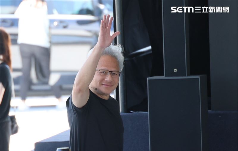 台灣新聞通訊社-COMPUTEX 2026明天登場！胡采蘋：黃仁勳什麼都還沒講，台股已漲1000點
