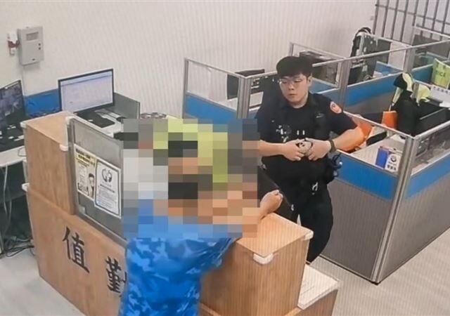 台灣新聞通訊社-鐵鎚爆頭、菜刀狂砍臉！桃園男冷靜自首：「我殺了老婆」　國民法官審理