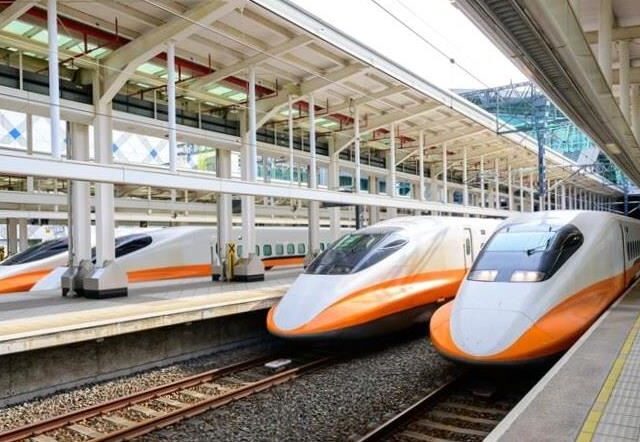 台灣新聞通訊社-搭高鐵遲到⋯列車跑了！台中男失控暴走大鬧櫃檯　鐵警安撫無效壓制送醫