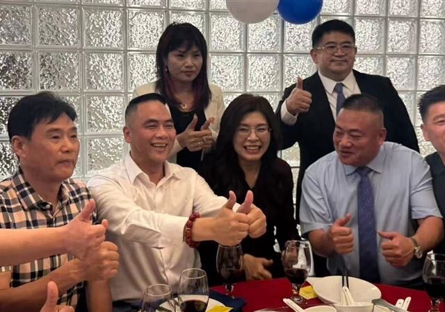 台灣新聞通訊社-又見中共人士？鄭麗文訪美同框男遭起底　曾帶頭騷擾蔡英文過境