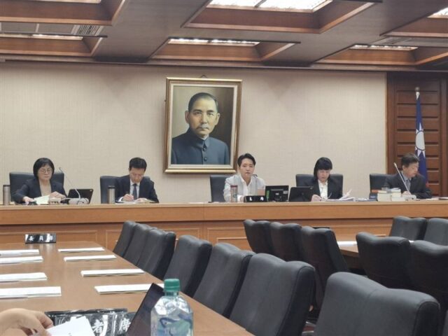 台灣新聞通訊社-家門口有卻讀不起！家長吐心聲「私幼貴因沒補助」：私幼兒也是國家孩子