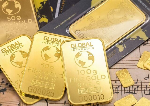 台灣新聞通訊社-多國拋售黃金買美元！市場押注金價恐「連跌2年」慘摔40%