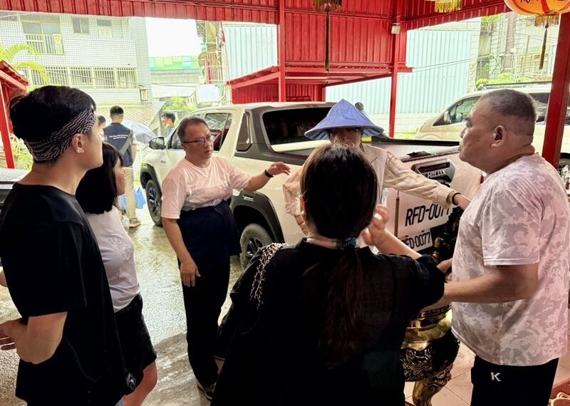 台灣新聞通訊社-新北汐止三民街工作物滑落災情　台肥全力協助安置