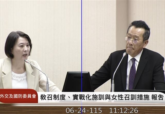 台灣新聞通訊社-電展室外派人員發文洩密？王鴻薇要國防部查清楚　顧立雄駁斥：沒這件事