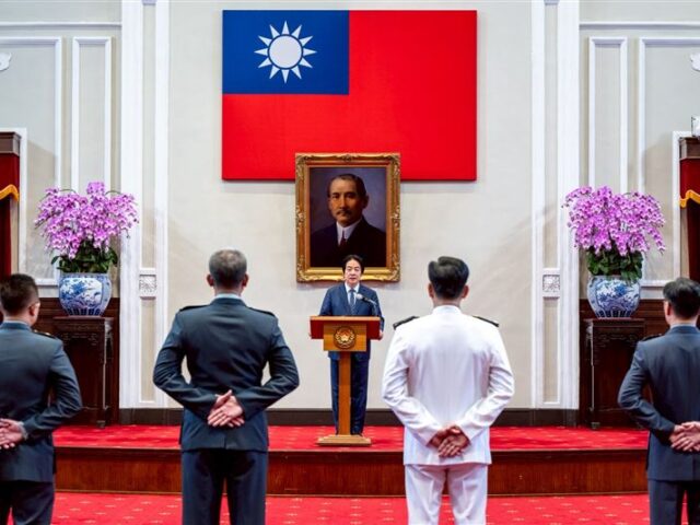 台灣新聞通訊社-海軍濱指部7/1編成！簡士淵成首任指揮官　賴清德期勉建立扎實作戰能量