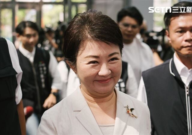 台灣新聞通訊社-八年任期尾聲　盧秀燕問民眾「會不會捨不得我？」　現場反應曝光了