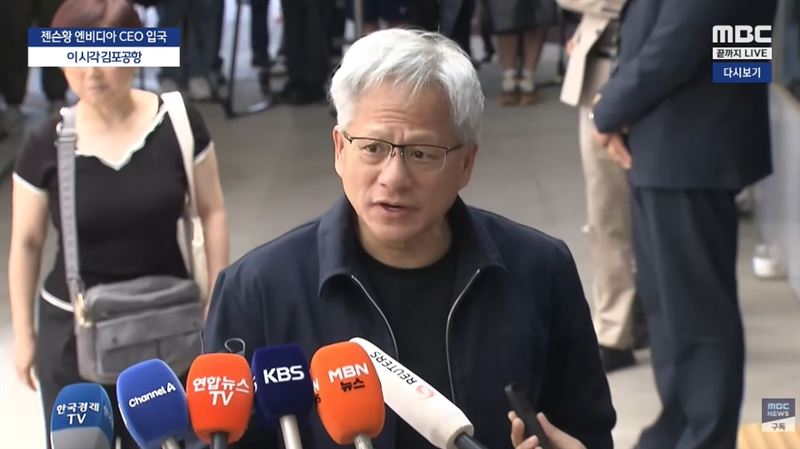 台灣新聞通訊社-黃仁勳抵韓掀暴動！親曝首爾美食清單「最愛這3樣」　嗨喊：全都很好吃