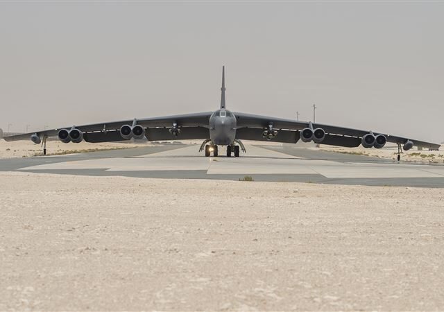 台灣新聞通訊社-美國空軍10年內第二起「B-52轟炸機」墜毀！這次8組員全罹難…全機摔碎