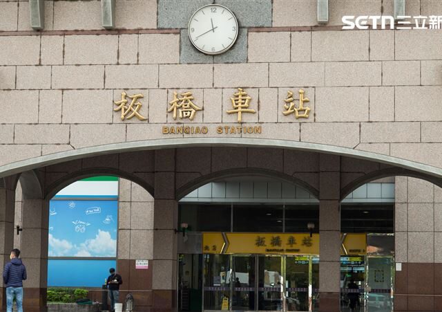 台灣新聞通訊社-寧可憋尿！板橋車站廁所挨批「北部最噁」　議員：拖4年不修罰89萬