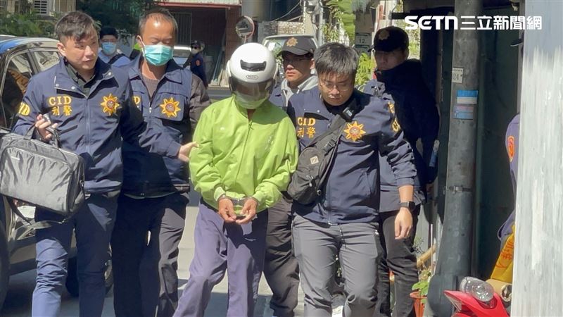 台灣新聞通訊社-快訊／宣判當下低頭裝死！家屬崩潰「理智線斷裂」衝上前狂毆張介宗