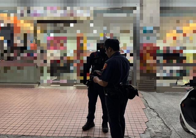 台灣新聞通訊社-鹿港超商搶案！騎車接應獲分千元+2包菸…還給爸500買便當　遭重判7年