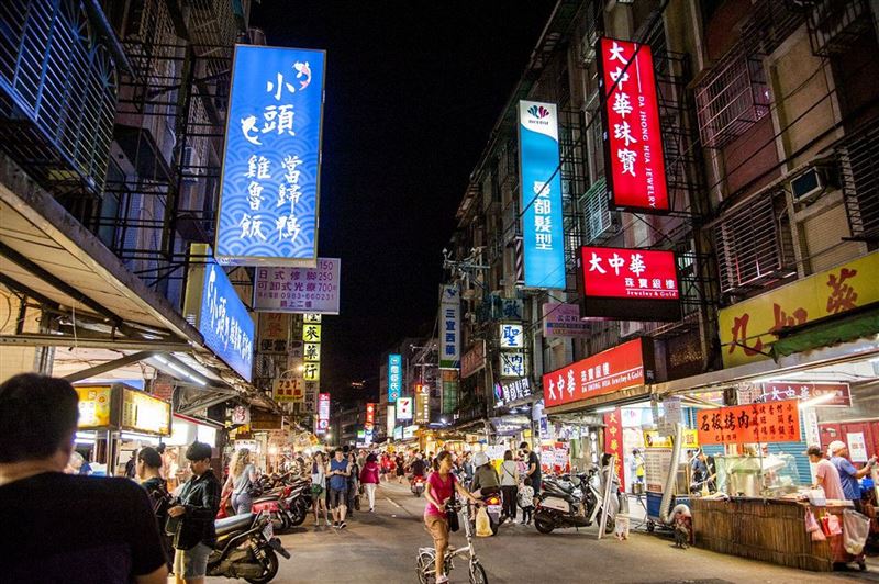 台灣新聞通訊社-合法居然得拆!內湖人氣牛排館「1原因」敗訴 保不住外牆招牌