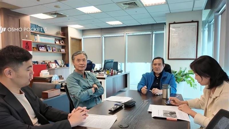 台灣新聞通訊社-調查小組第2人發聲了！揭馬以南簡訊　尹啟銘：「看不見的手」操縱病人