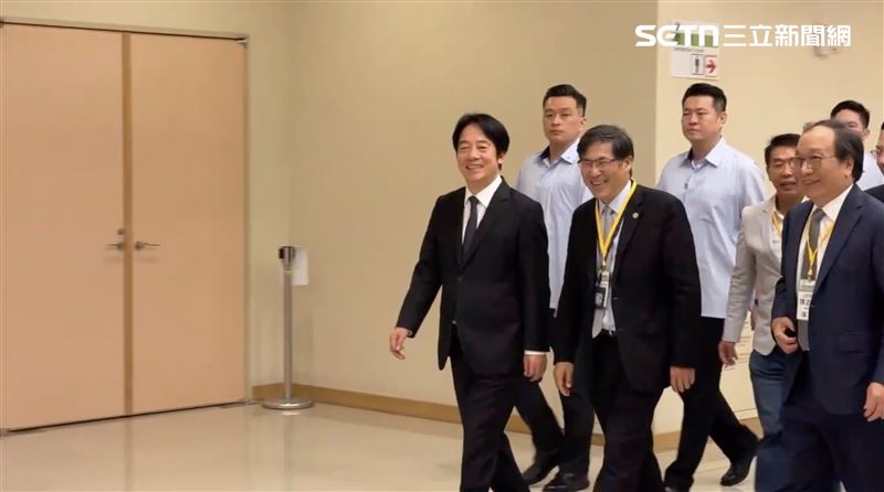 台灣新聞通訊社-川賴通話有望？川普鬆口「隨時可以跟他談」　賴清德露齒笑回「2字」