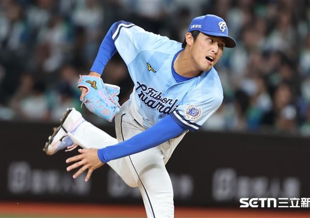 台灣新聞通訊社-中職／上半季壓線奪生涯首勝！陳品宏好怕等到明年　談先發後援轉換收穫