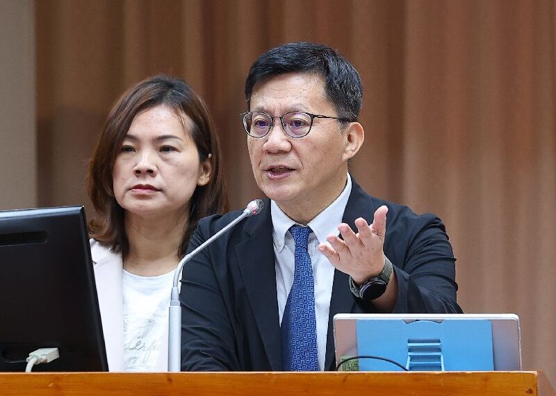 台灣新聞通訊社-校園第5級保全反毒惹議　教部：非強制而是增選項
