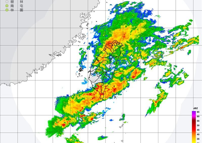 台灣新聞通訊社-快訊/18縣市豪、大雨特報 氣象署曝今天這時降雨趨緩