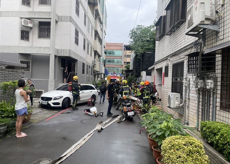 台灣新聞通訊社-醫美女總監燒死男友 「乾哥」毒駕載買油持槍到場責任竟推死人