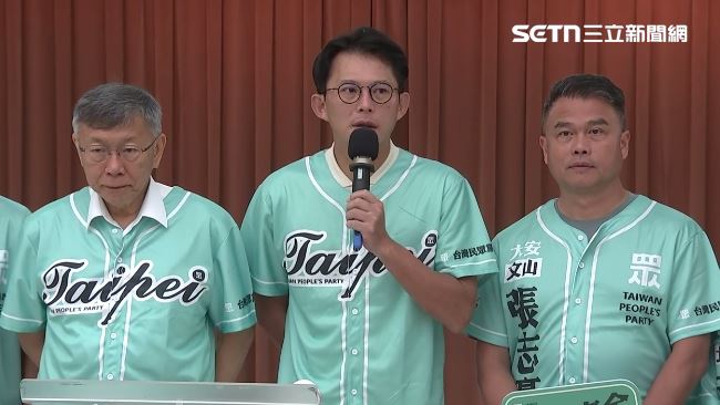 台灣新聞通訊社-新書提發動太陽花!賴中強舉「1事」狠打臉 黃國昌:片面攻擊大可不必