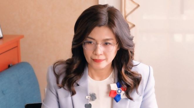 台灣新聞通訊社-鄭麗文赴美狂轟綠!王義川看不下去:難怪人家說她是阿共的人