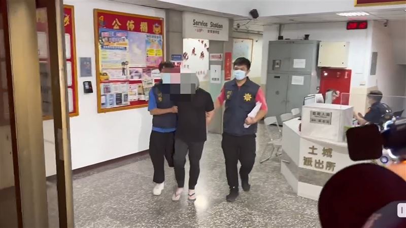 台灣新聞通訊社-快訊/土城毒販拒捕毒駕撞2警!遭轟16槍就逮 法官裁准羈押