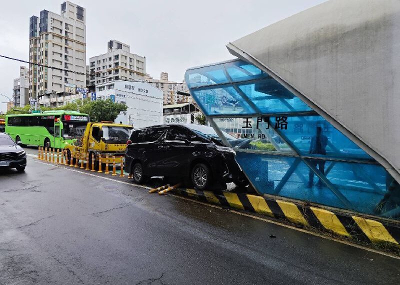 台灣新聞通訊社-男涉毒駕自撞台中西屯公車站 檢聲請羈押獲准