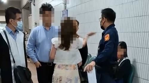 台灣新聞通訊社-台中悍女掌摑律師公會理事長!今又大鬧法庭嗆聲:我打全世界律師巴掌