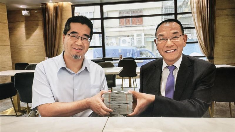 台灣新聞通訊社-馬辦金流風暴!蕭王稱捐款人不願曝光不入帳 帳冊揭很多無名氏斗內打臉