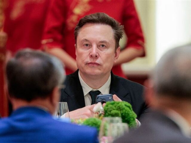 台灣新聞通訊社-身家縮水！SpaceX賣壓湧現　馬斯克跌落「全球首位兆元富豪」寶座