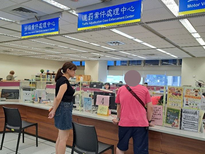 台灣新聞通訊社-新北男毒駕罰9萬竟賴帳!執行署扣押存款 秒找佛心老闆陪同求情