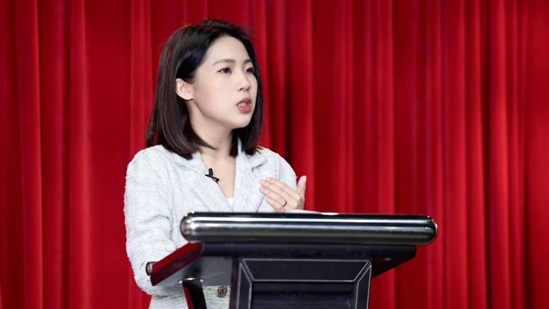 台灣新聞通訊社-揭T-34C問題多！徐巧芯：新機採購時程應加速「不能再拖」