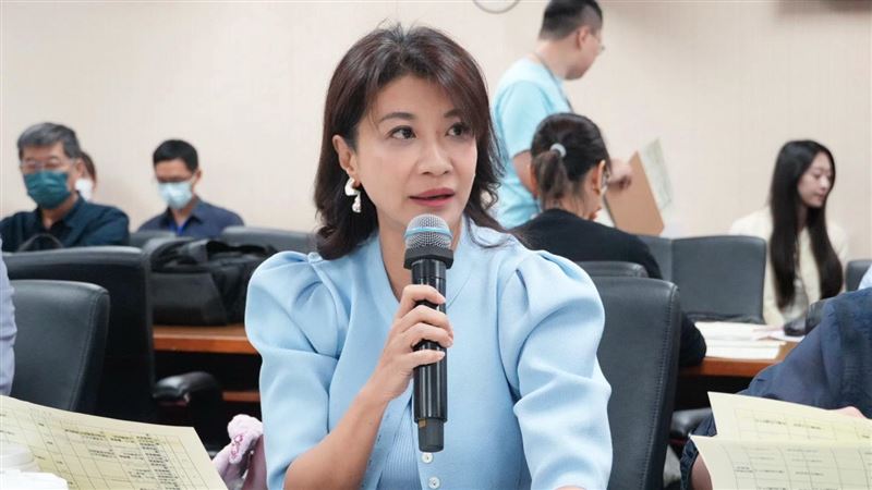 台灣新聞通訊社-鄭麗文訪美!民進黨轟「談話貼合北京論述」:披著交流外衣的習辦外宣團