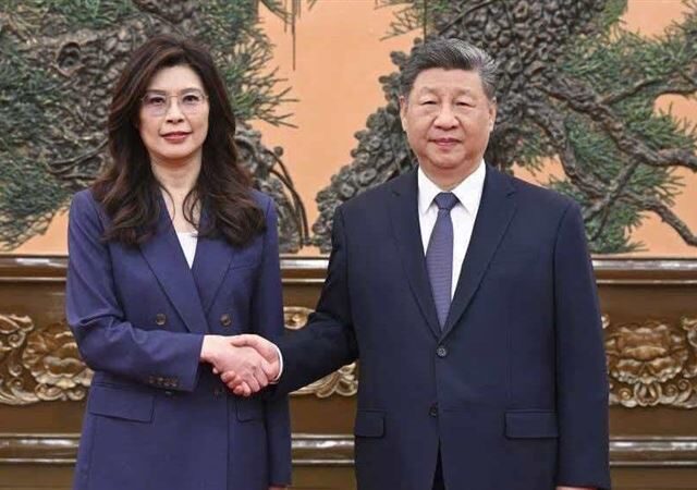 台灣新聞通訊社-鄭麗文稱習近平的手「大又厚實、像雲朵」？他笑：確定握的不是小熊維尼