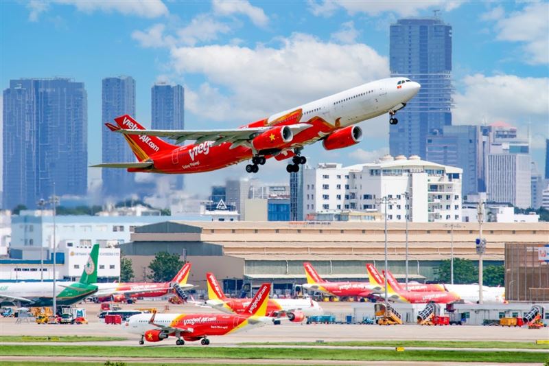 台灣新聞通訊社-航空公司年度大促銷　優惠機票「狂撒1200萬張」最低0元起