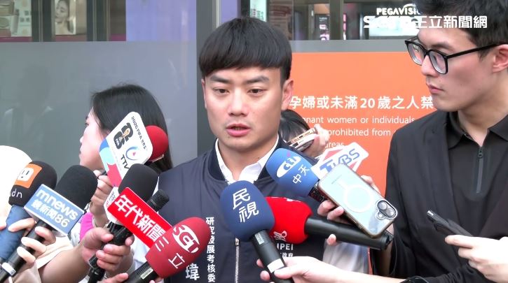 台灣新聞通訊社-「殷瑋答」並非特殊現象？她曝藍綠差異：幕僚的作用本來就是做好功課