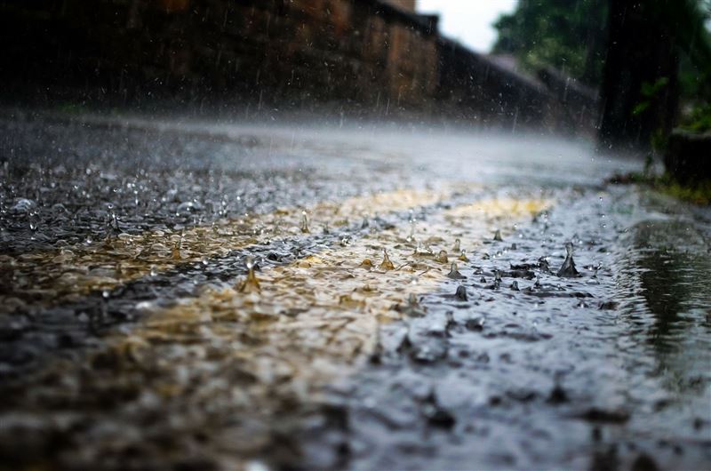 台灣新聞通訊社-夏天天氣多變！全台「這天起」雨彈連炸10天　溼成一片