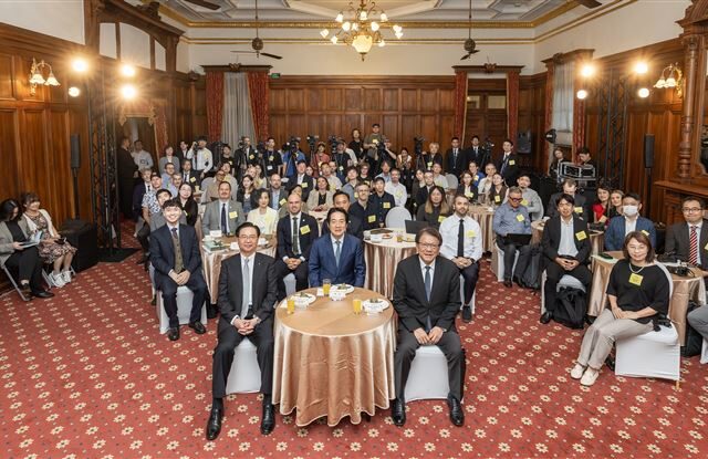 台灣新聞通訊社-新聞幕後／外媒聚焦台灣議題！賴清德回應藏「三不變」　涉外人士揭用意