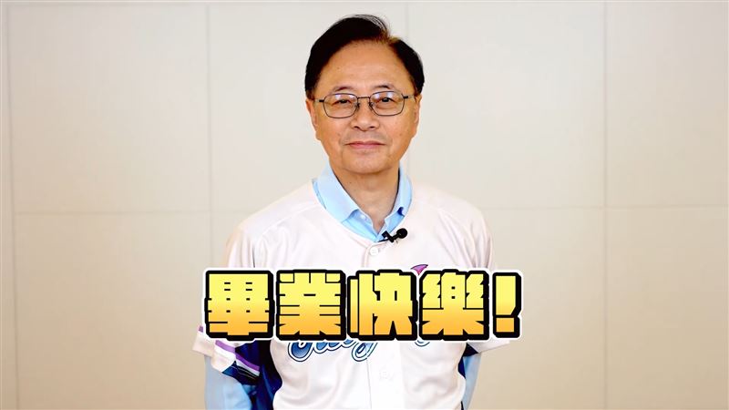 台灣新聞通訊社-快訊／畢典喊「新店市長」引爆！詹江村放話「歡迎提告」當事學生說話了