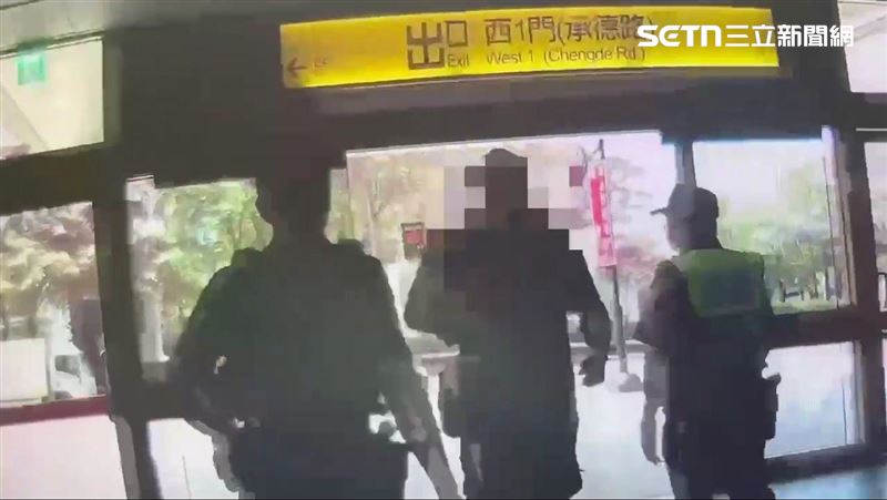 台灣新聞通訊社-尚未造冊列管！領便當被拒毆打志工　北車新街友遭警送辦