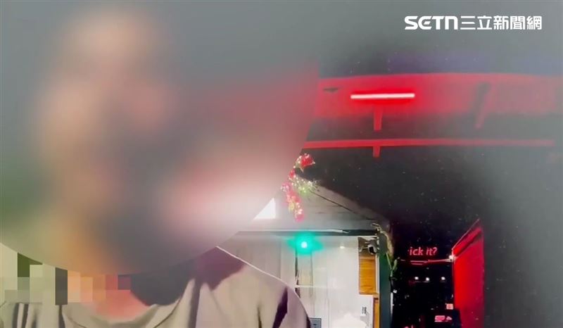 台灣新聞通訊社-1人逃跑被逮回！兄弟檔花博喝酒爆爭吵　4安管制止反遭毆傷