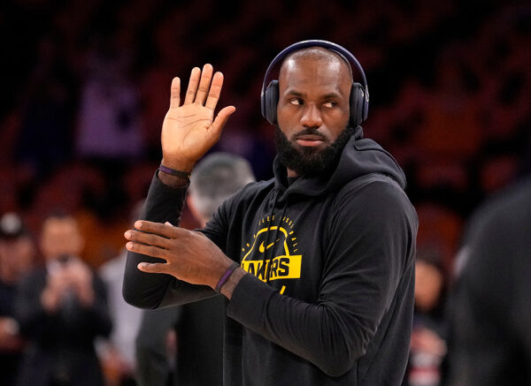 台灣新聞通訊社-快訊》詹姆斯確定離開湖人隊！NBA自由市場震撼彈