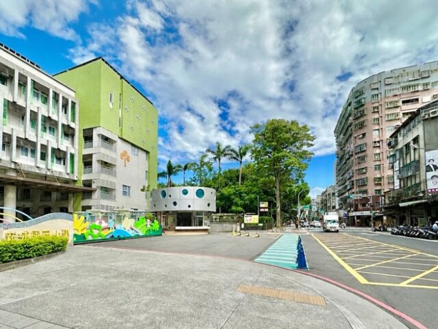 台灣新聞通訊社-板橋新海商圈「同坪同齡」比中永和、新店便宜？信義房屋專家這樣說