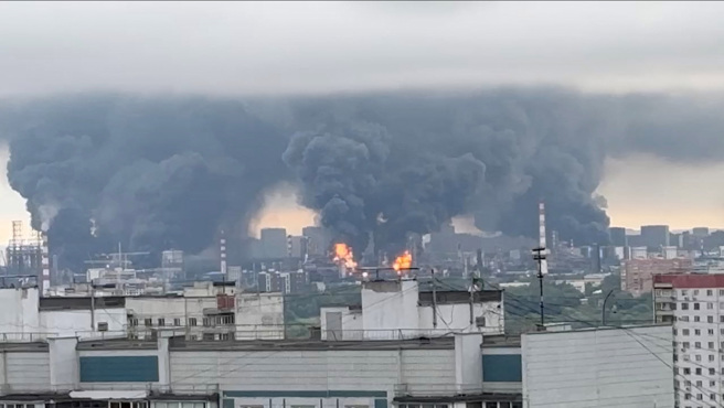 台灣新聞通訊社-烏軍狂炸煉油廠見效?俄國傳向日本進口20萬桶航空燃油
