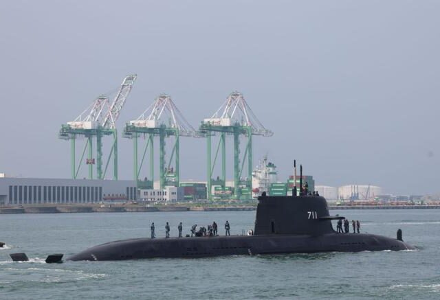 台灣新聞通訊社-海鯤軍艦再出海！潛航測試 驗證系統性能