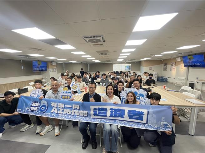 台灣新聞通訊社-羅智強 柯志恩揭徐巧芯從政起點 談藍營戰將搖籃與世代傳承