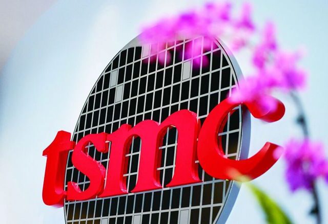 台灣新聞通訊社-一文讀懂CoWoS產能爭奪戰！台積電翻倍擴產 為何依然填不滿供需缺口？