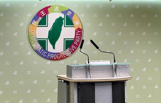 台灣新聞通訊社-無人機載具年度預算遭全刪 綠：國民黨擺明不允許政府支持