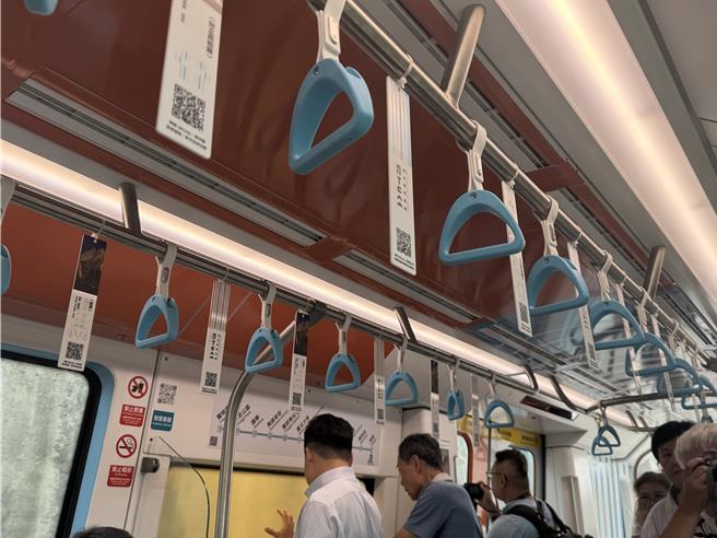 台灣新聞通訊社-三鶯線通車6小時破2萬人次!小狀況頻傳 侯友宜回應了