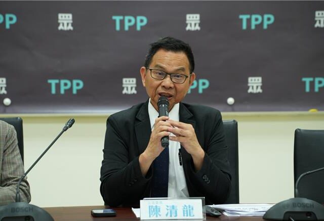 台灣新聞通訊社-徐佳青稱出訪報告涉機密 民眾黨團轟：看電影、吃甜點叫機密？