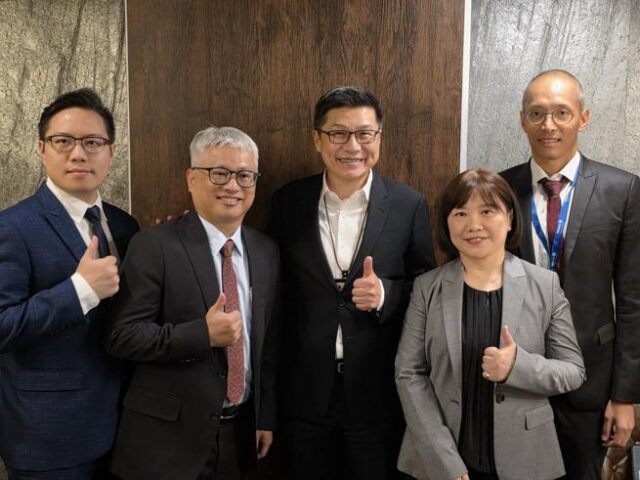 台灣新聞通訊社-台股三天跌逾3700點 投信投資長喊免驚：會旺到2027年